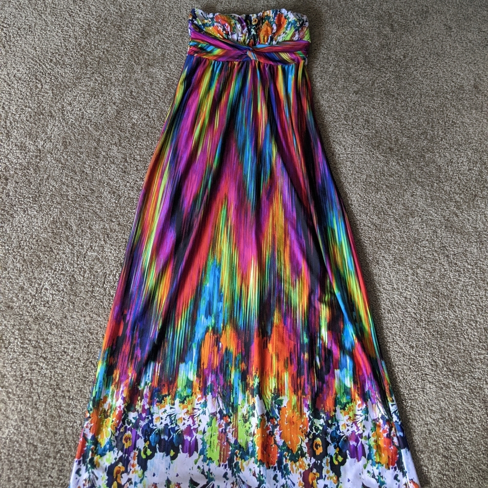 Strapless dress